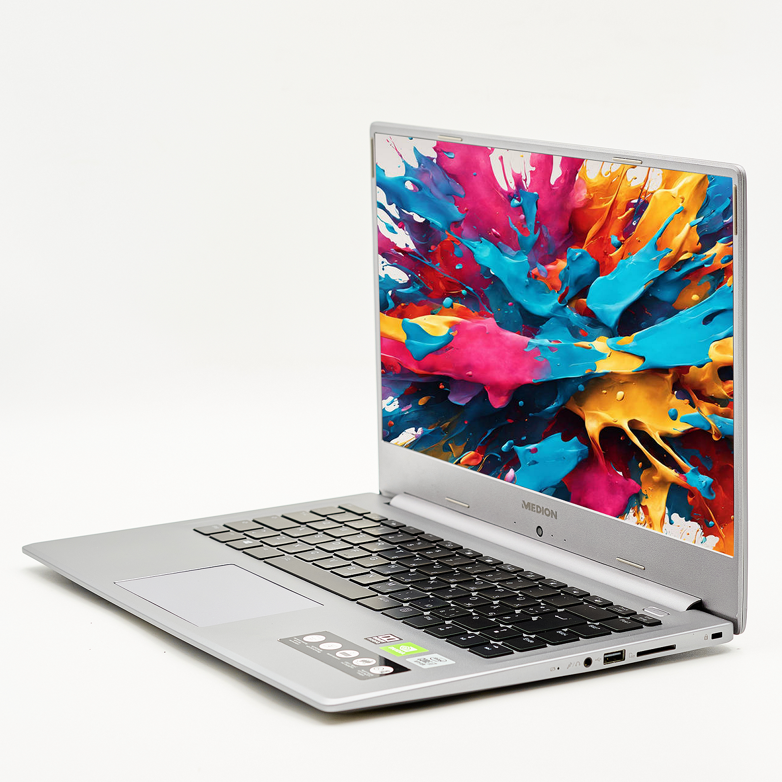 Игровой ноутбук 15.6'' Medion Akoya P15647 Intel Core i7-10510U ОЗУ 32 ГБ SSD 512 ГБ Nvidia GeForce MX350 Металлический корпус Win10, фото №4