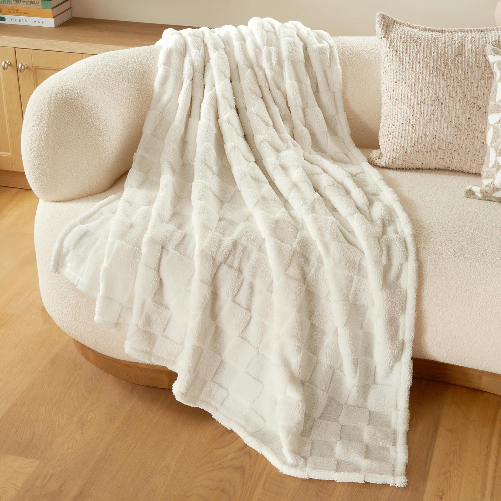 Покривало Joiedomi Полуторна М'яка Білий в Клітинку 152 x 203 см, фото №1 Покривало Joiedomi Полуторна М'яка Білий в Клітинку 152 x 203 см, фото №1