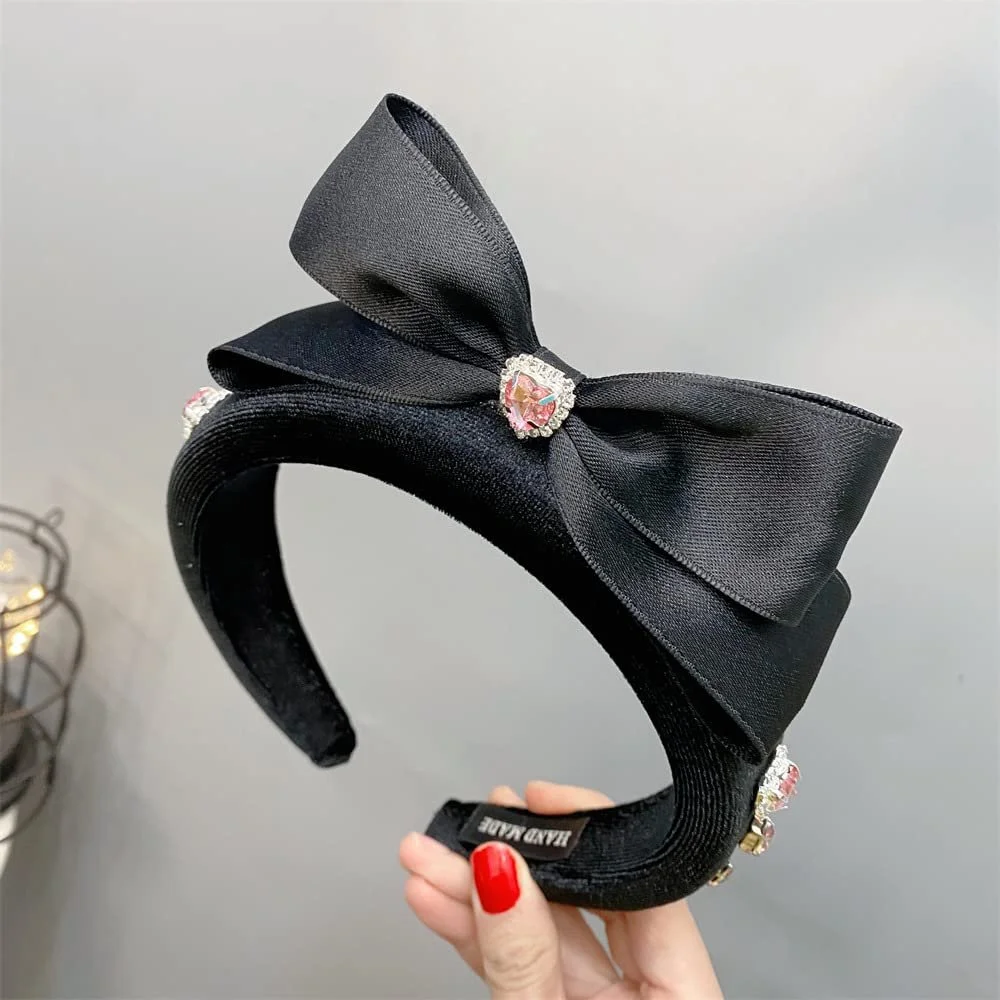 Обруч на голову з бантом і стразами у формі серця Чорний, S, фото №8 Обруч на голову з бантом і стразами у формі серця Чорний, S, фото №8