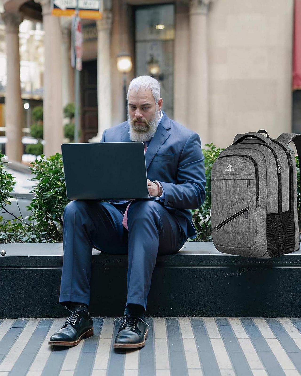 Рюкзак для ноутбука MATEIN 17 дюймів Водонепроникний USB TSA Сірий, фото №9 Рюкзак для ноутбука MATEIN 17 дюймів Водонепроникний USB TSA Сірий, фото №9