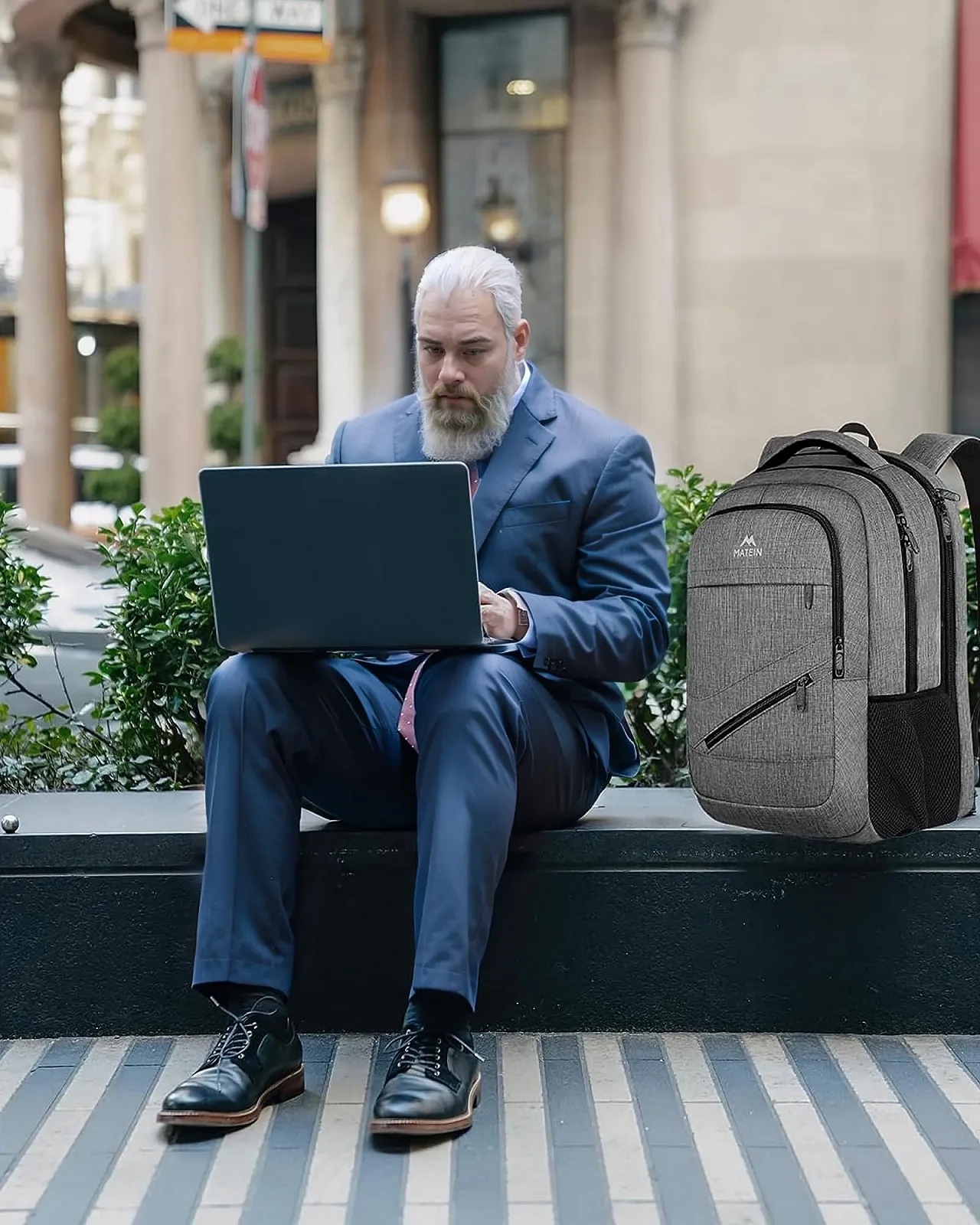 Рюкзак для ноутбука MATEIN 17 дюймов Водонепроницаемый USB TSA Серый, фото №9 Рюкзак для ноутбука MATEIN 17 дюймов Водонепроницаемый USB TSA Серый, фото №9