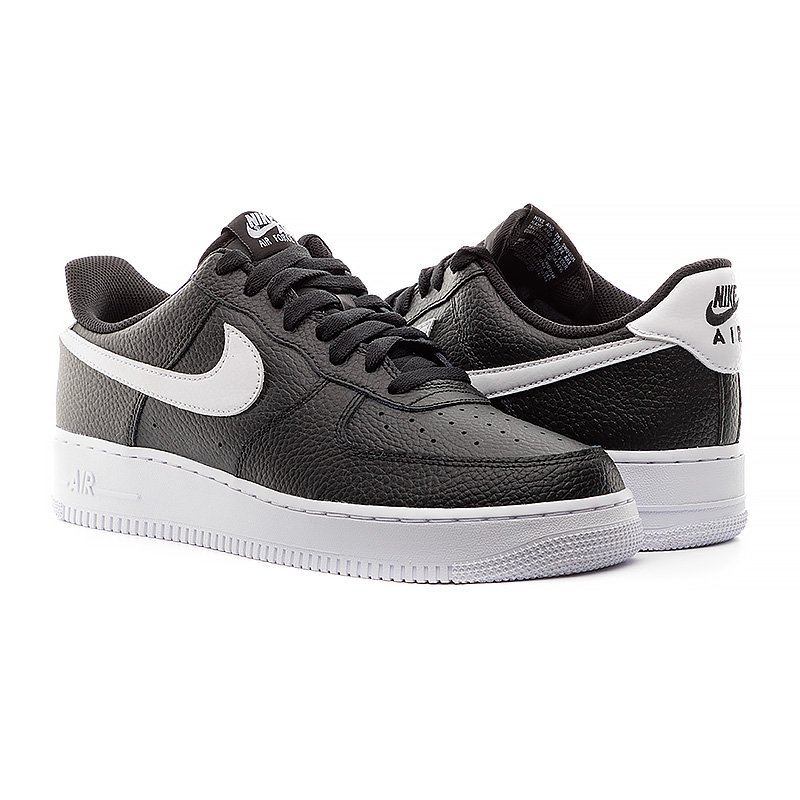 Кросівки Nike AIR FORCE 1 07 40.5, фото №1