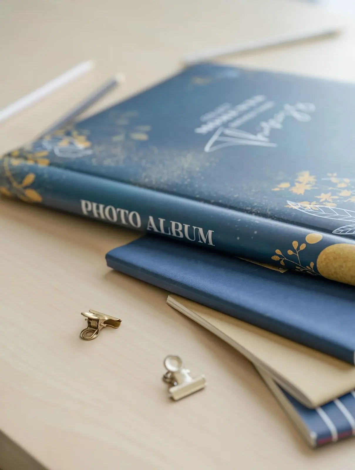 Фотоальбом Grupo Erik для DIY, глиттер, белые страницы, маленький, 24 x 32 см, фото №5 Фотоальбом Grupo Erik для DIY, глиттер, белые страницы, маленький, 24 x 32 см, фото №5