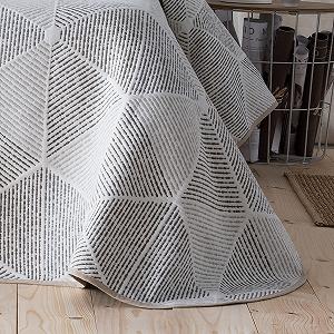 Покривало VIALMAN Sofia 27 Легке для двоспального ліжка 250 x 270 см, Бежевий synthetic.ua - Фото 1