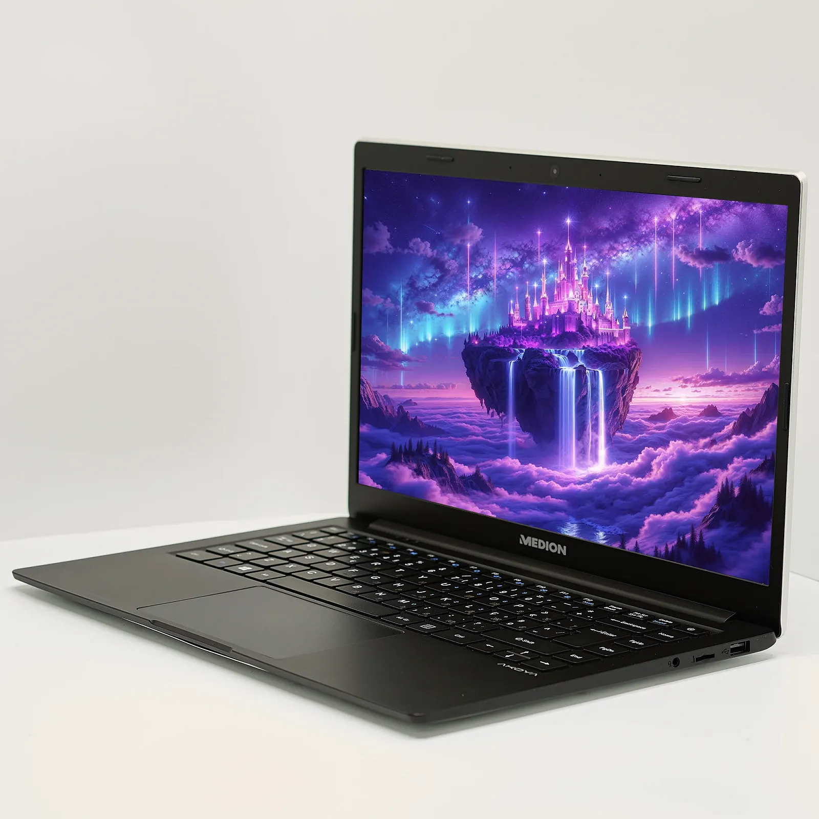 Ноутбук 14" Medion (Lenovo Group) Akoya E4251 | Intel Celeron | IPS (1920x1080) FullHD | RAM DDR4 4 ГБ | SSD M2 128 ГБ | Металевий корпус | Ультрабук | АКБ до 8 годин | Win10 (4729), фото №3