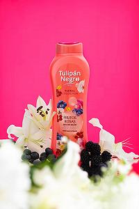 Гель для душа Black Tulip Pink Fruit Moisturising 650 мл - Фото 1