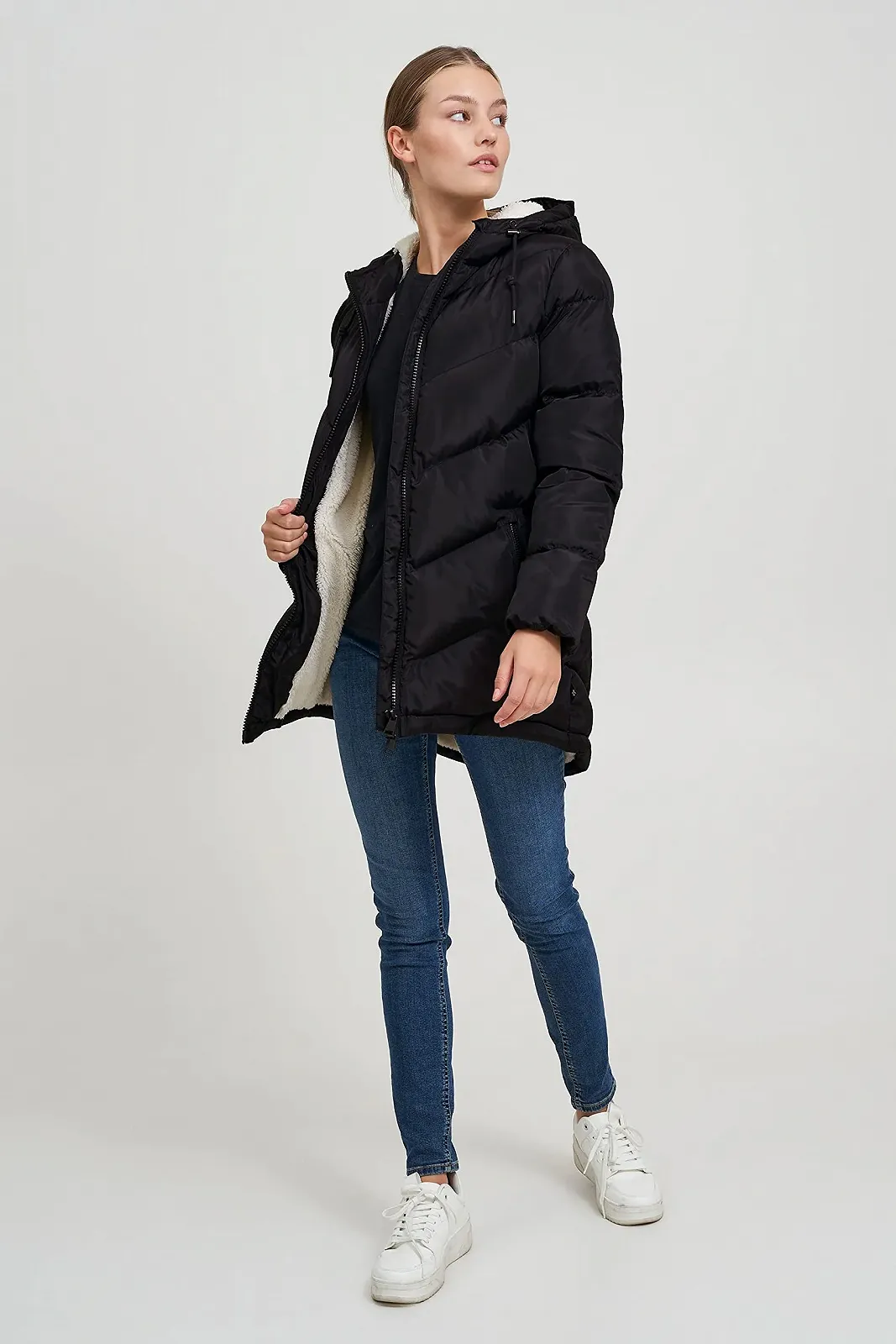 Куртка OXMO OXNaara Зимова стьобана жіноча з високим коміром, фото №3 Куртка OXMO OXNaara Зимова стьобана жіноча з високим коміром, фото №3
