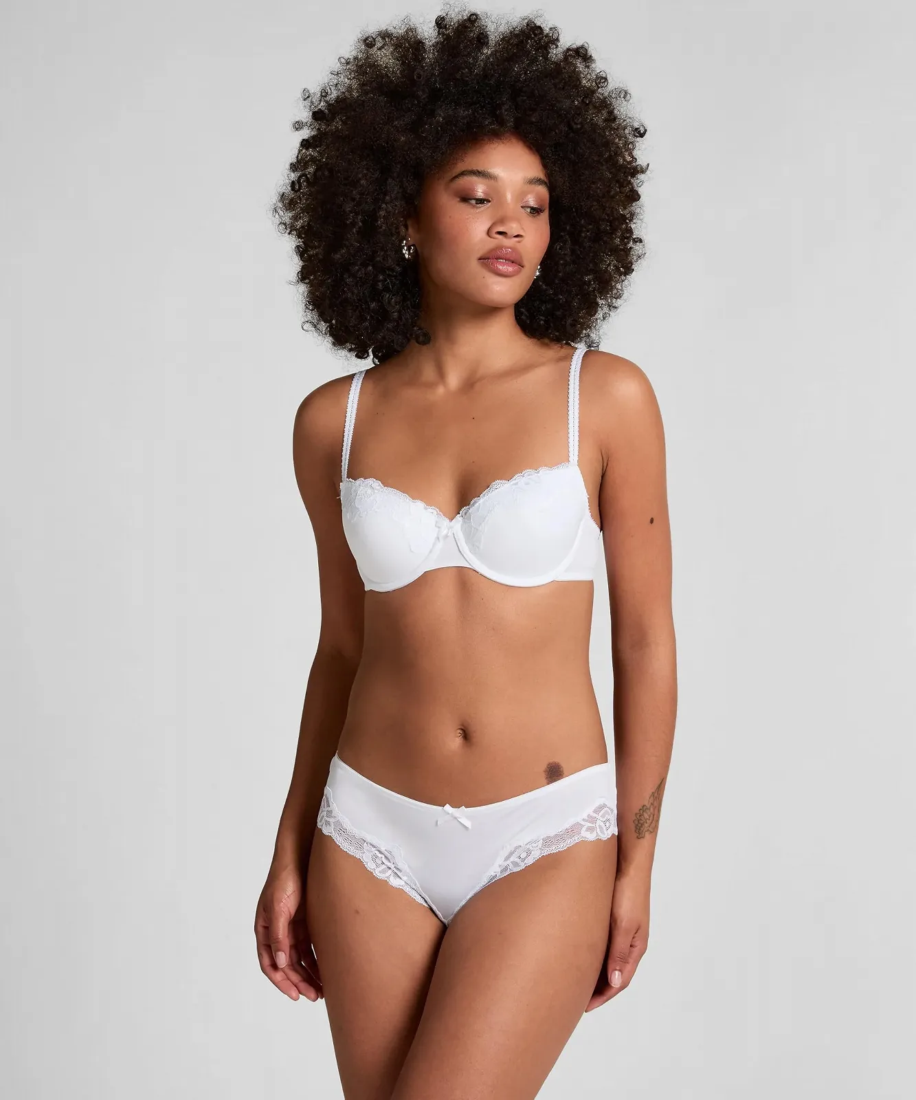 Бюстгальтер Hunkemoller Core Collection, фото №5 Бюстгальтер Hunkemoller Core Collection, фото №5