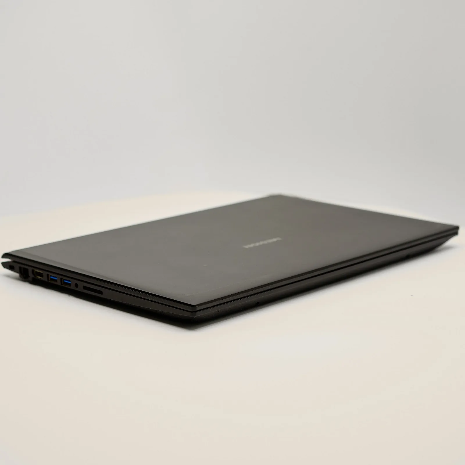 Ноутбук 15.6'' Medion (Lenovo Group) Akoya E6440 | Intel Core i7-8550U | IPS (1920x1080) FullHD | RAM 8 ГБ | SSD 128 ГБ + HDD 1 ТБ | Nvidia GeForce MX150 | Win10 (4915), фото №7 Ноутбук 15.6'' Medion (Lenovo Group) Akoya E6440 | Intel Core i7-8550U | IPS (1920x1080) FullHD | RAM 8 ГБ | SSD 128 ГБ + HDD 1 ТБ | Nvidia GeForce MX150 | Win10 (4915), фото №7