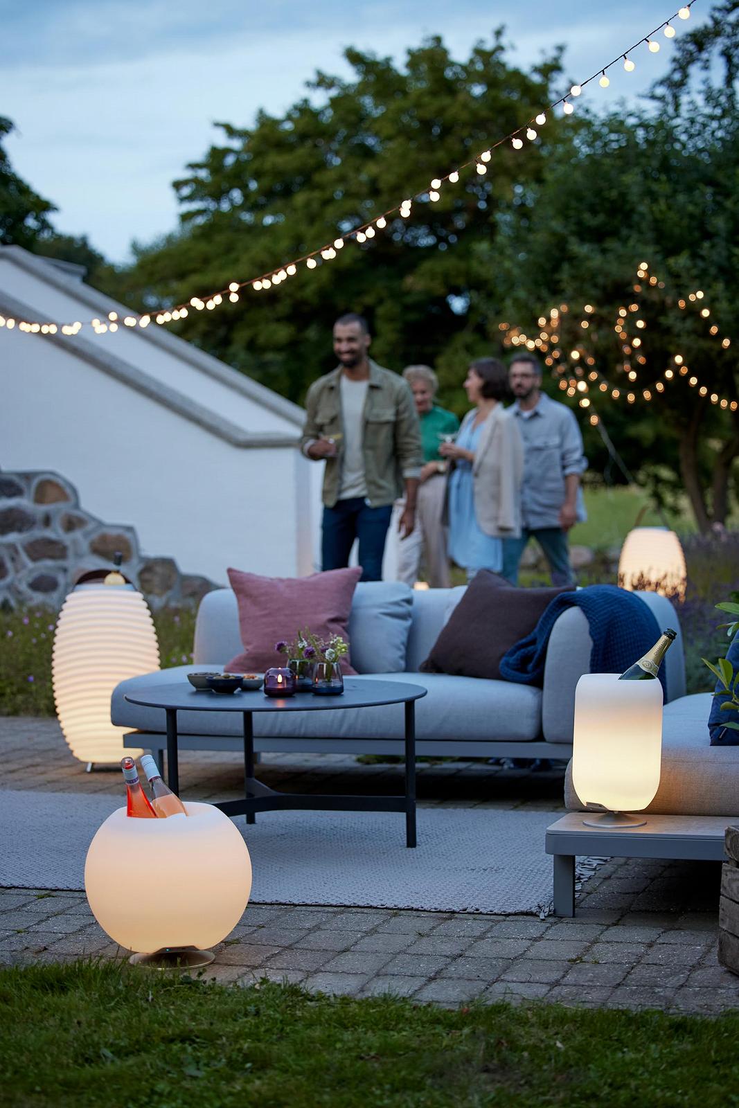 Портативна колонка-лампа Kooduu Sphere - Dimmable LED світло, бездротова Bluetooth колонка з вбудованим тримачем для стаканів - для внутрішнього та зовнішнього декорування, латунь, фото №3