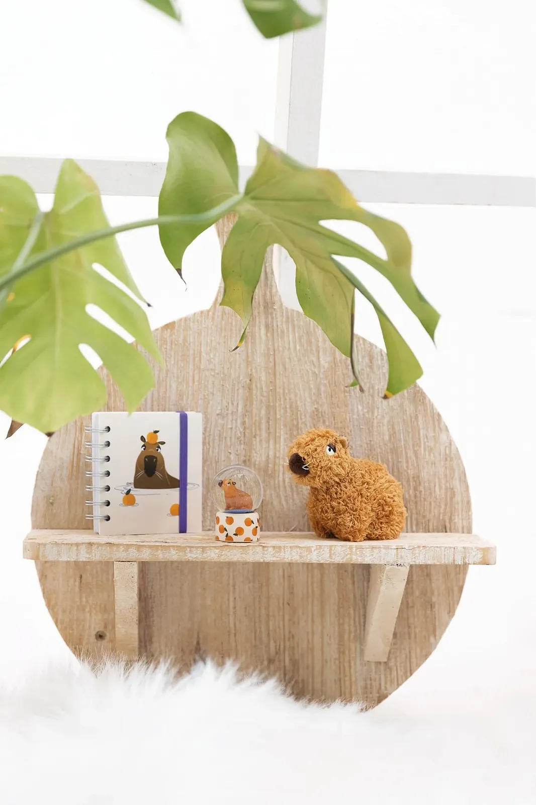 Куля, що трясеться NICI Capybara Happybara Коричнева Скляна сніжна куля, Кулька слюди, фото №4 Куля, що трясеться NICI Capybara Happybara Коричнева Скляна сніжна куля, Кулька слюди, фото №4