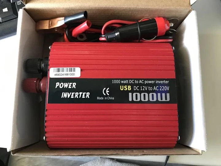 Авто инвертор преобразователь напряжения Wimpex 12V-220V WX-1000W, фото №3 Авто инвертор преобразователь напряжения Wimpex 12V-220V WX-1000W, фото №3