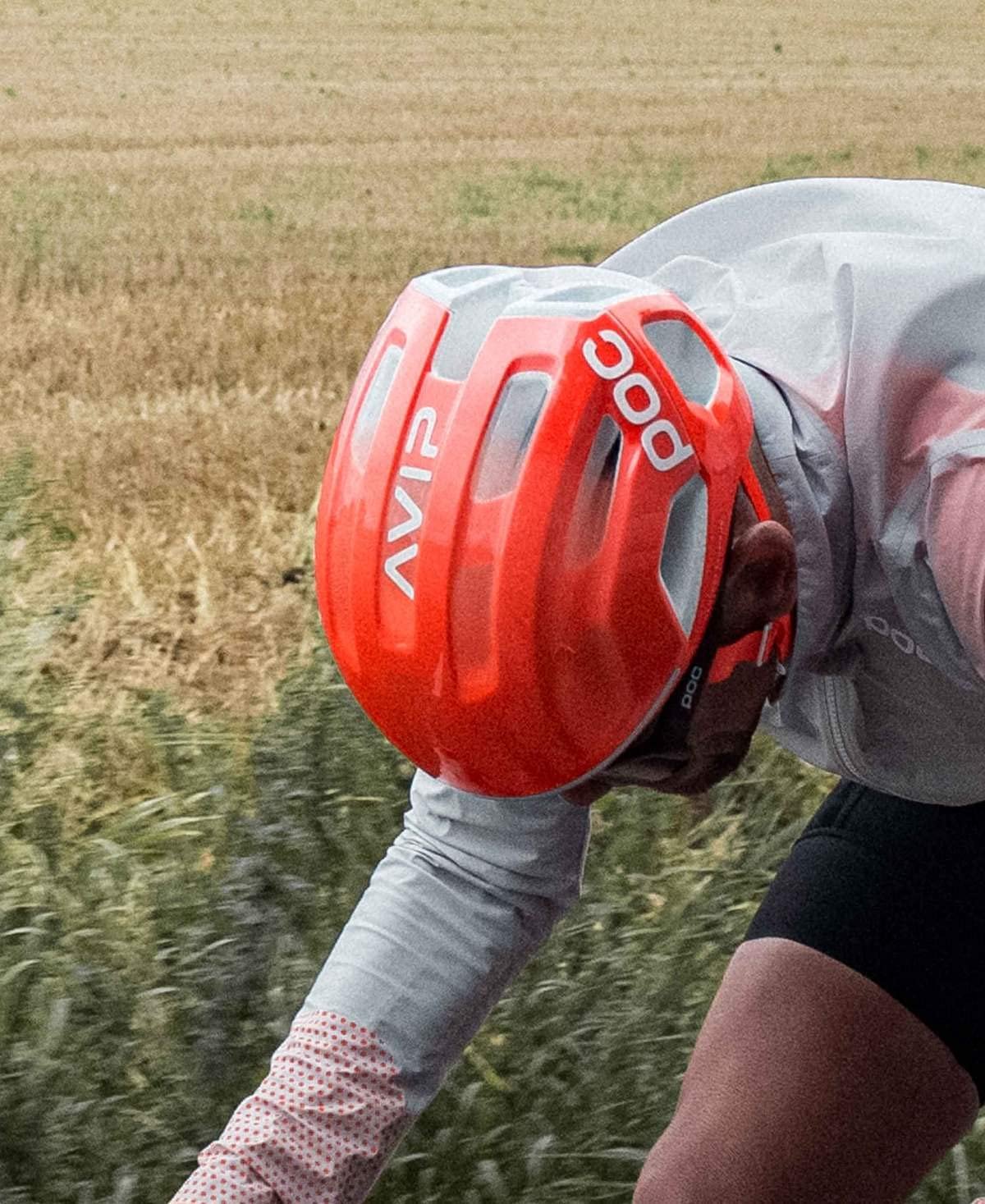 Шлем Дорожный Ventral Tempus POC Велосипедный - велосипедный шлем с полностью закрытой оболочкой для оптимальных тренировок на дорожном велосипеде зимой, со светоотражающими деталями для лучшей видимости, фото №5