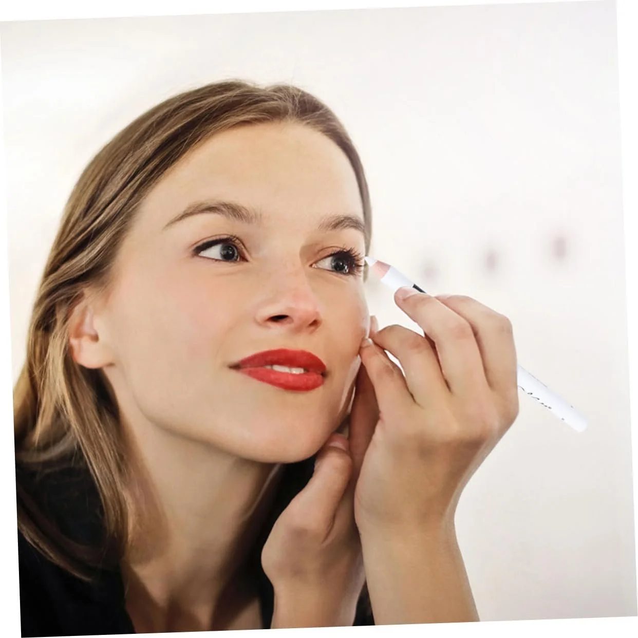 Карандаш для глаз Angoily Гель-блестки, фото №4