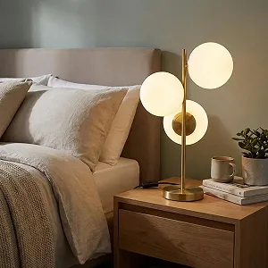 Настільна лампа B·LED BARCELONA ROM з трьома опаловими скляними кулями Діаметр 15 см E27 Золото synthetic.ua - Фото 1