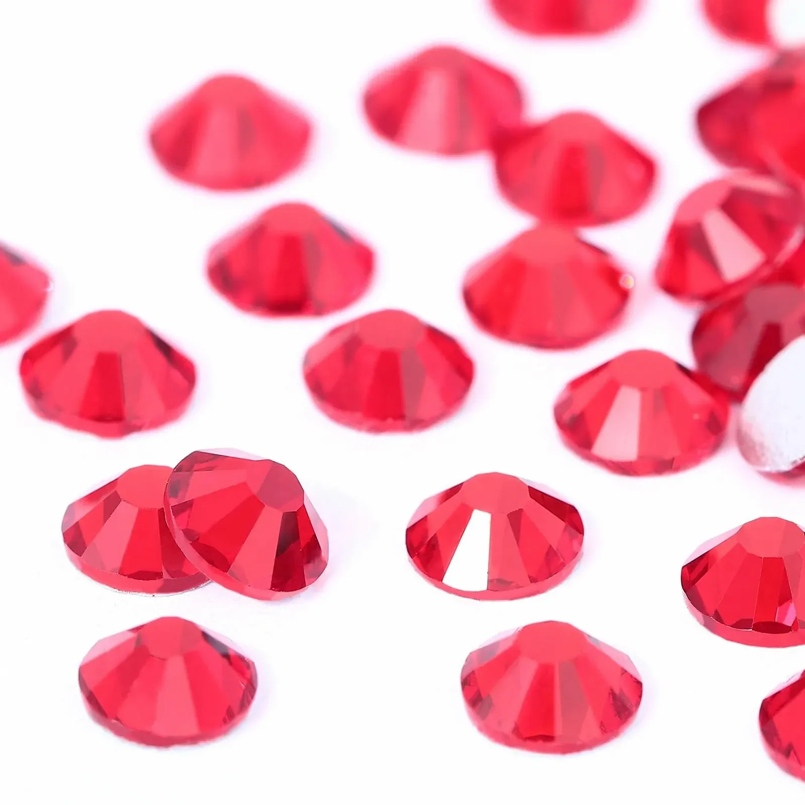 Стрази Novani Crystal, плоскі розсипні кристали 1440 штук скляні стрази для одягу взуття рукоділля макіяжу та DIY прикрас (SS6, Light Siam), фото №4