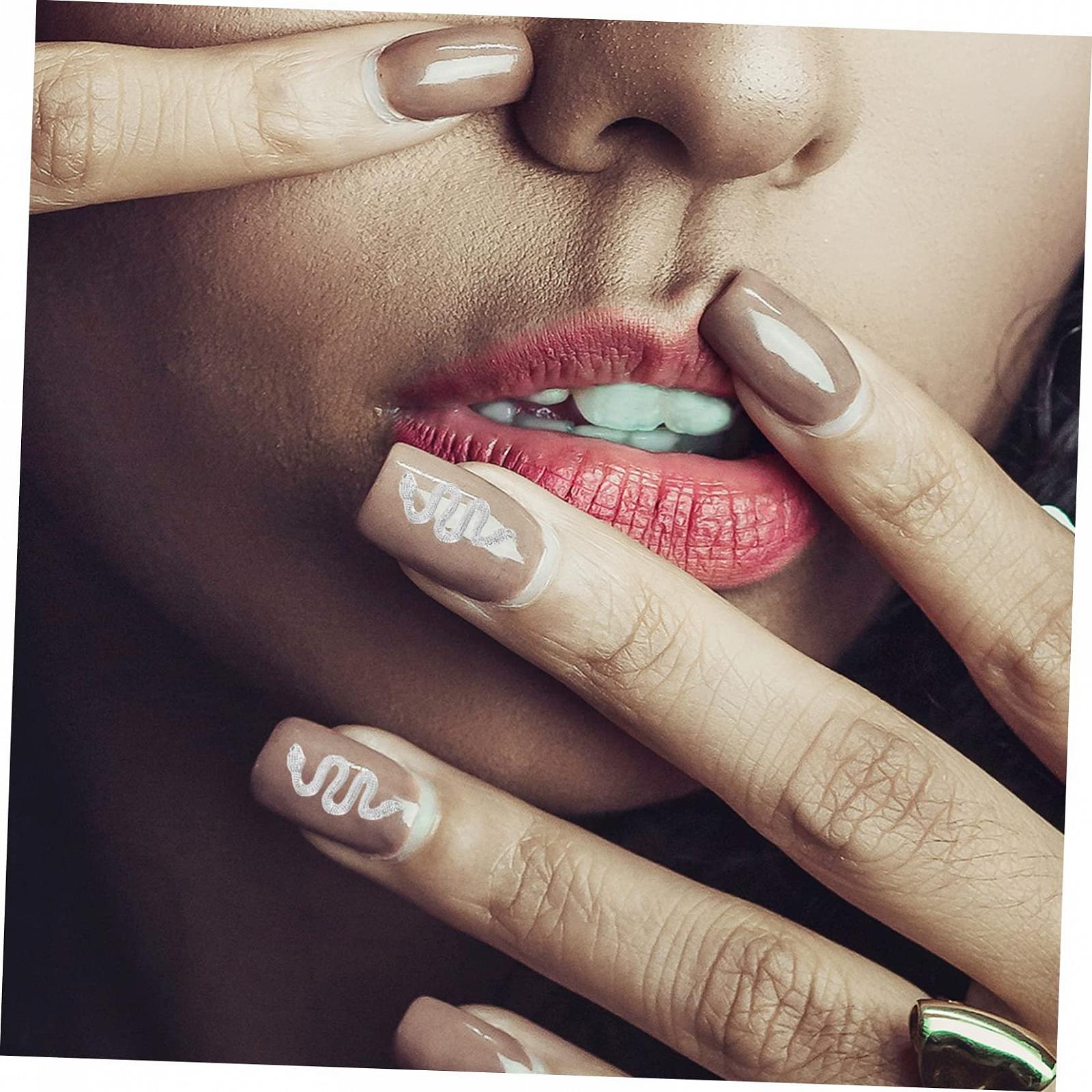 Шармы для ногтей FRCOLOR 60 шт. Декоративные аксессуары для маникюра, радужные дизайны змей для творческого нейл-арта, фото №8