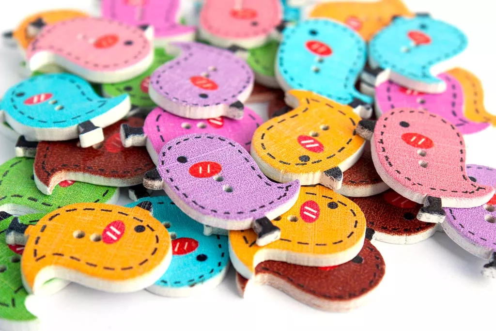 Набор деревянных пуговиц Лентомания 26*23 мм Птички 10 шт BTTNWD-BRDS, фото №1