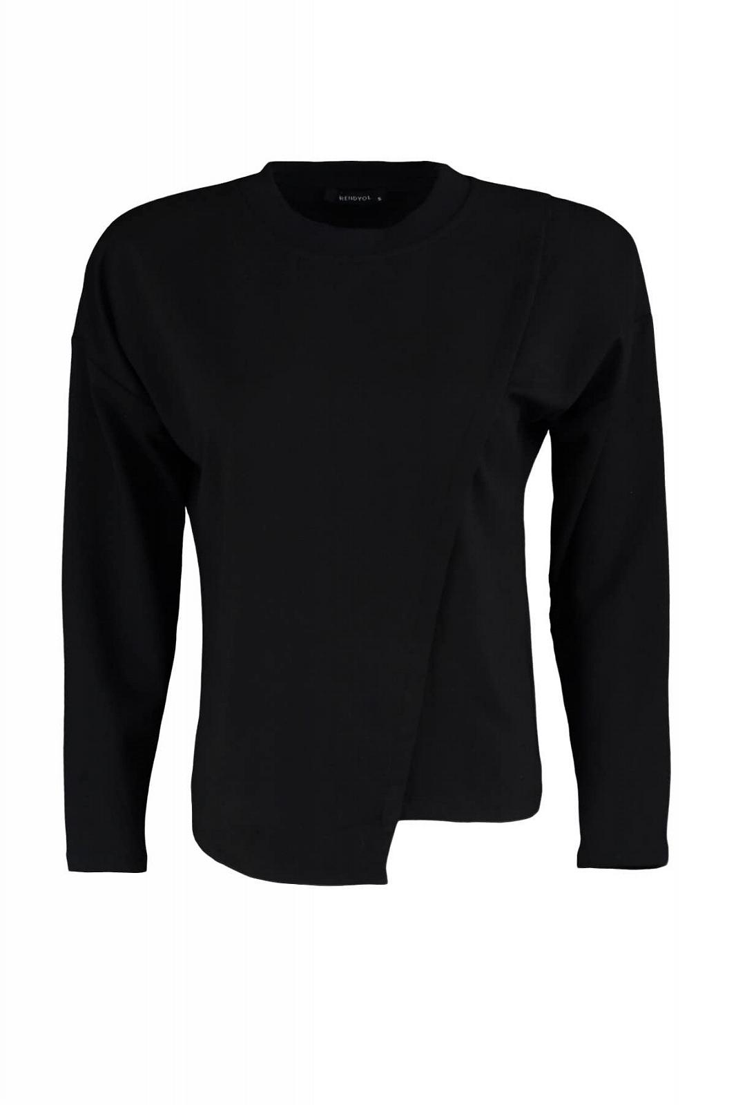 Женский свитшот TRENDYOL с круглым вырезом, однотонный, асимметричный, фото №6 Женский свитшот TRENDYOL с круглым вырезом, однотонный, асимметричный, фото №6