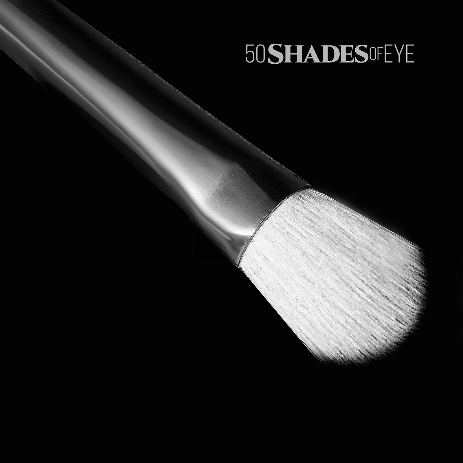 Кисть Clavier 50 shades of eye 239C для точных работ на глазах и линии ресниц, для нанесения теней, длина 163 мм, головка кисти 20 мм, деревянная ручка 99 мм, металлическая крышка 40 мм, фото №2