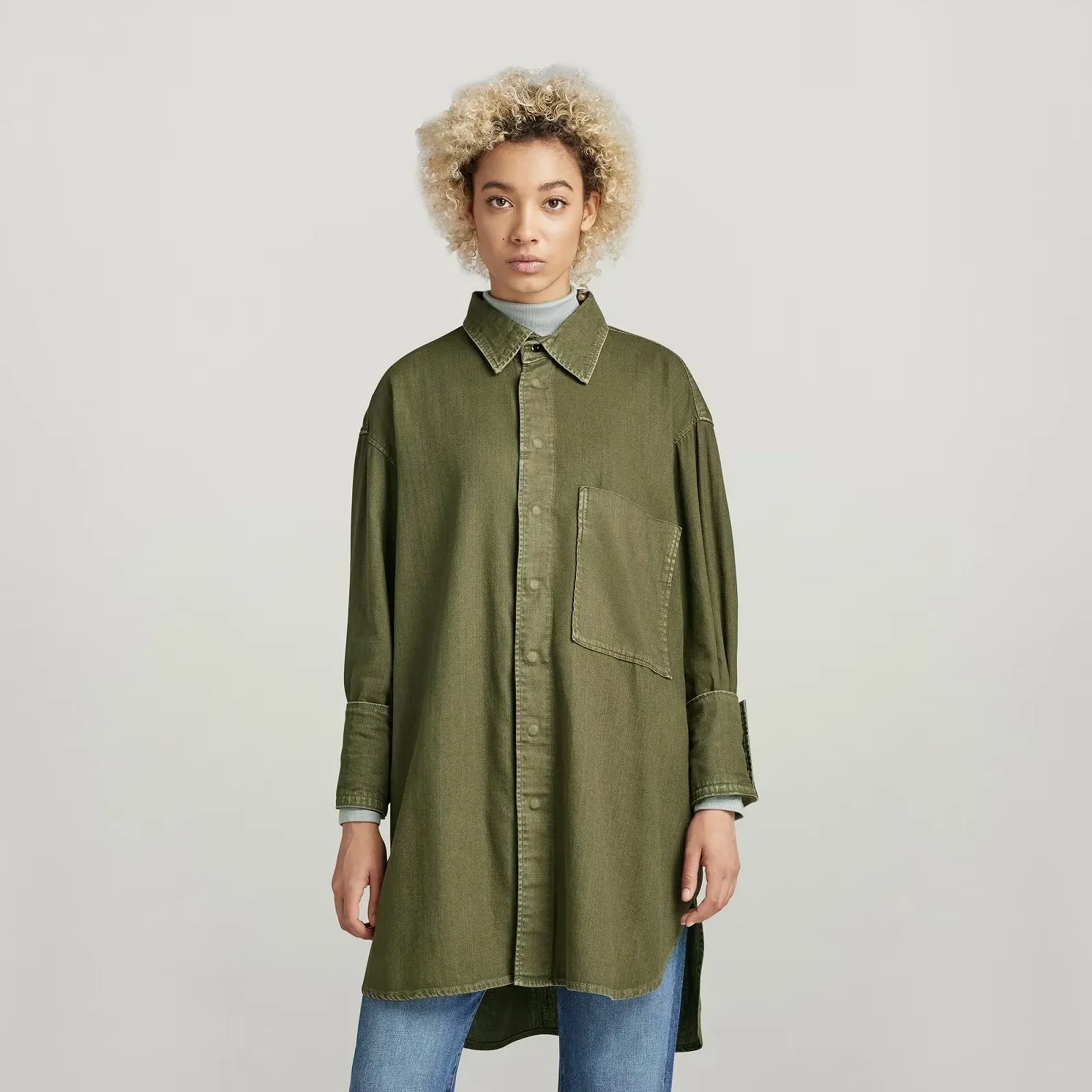 Женская рубашка G-Star RAW Oversized Boyfriend Shirt - L, фото №1 Женская рубашка G-Star RAW Oversized Boyfriend Shirt - L, фото №1
