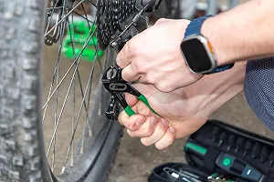 Мини плоскогубцы для водяного насоса STAHLWILLE Professional, 125 мм, малый трубный ключ, 4-ступенчатая быстрая регулировка, защита зажима, сделано в Германии synthetic.ua - Фото 1