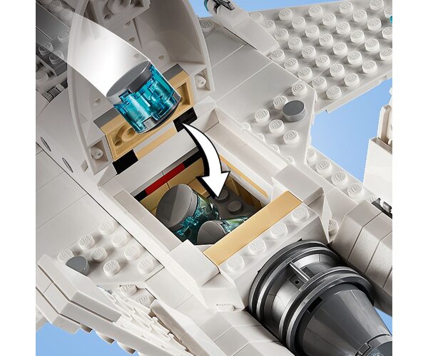 Конструктор LEGO Super Heroes Самолёт Старка и атака дрона (76130), фото №10