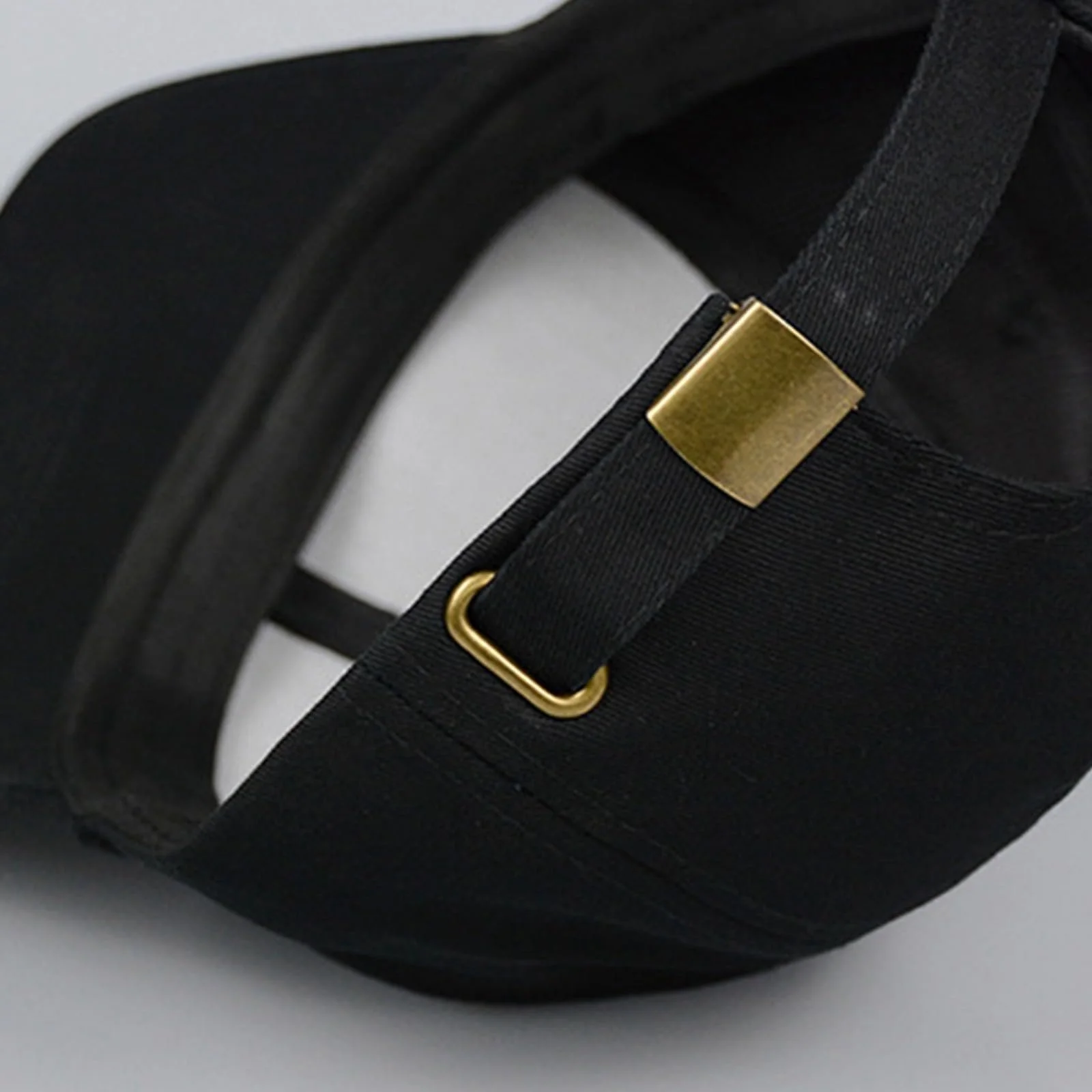 Бейсболка универсальная регулируемая для активного отдыха солнцезащитная повседневная легкая с козырьком и защитой шеи, фото №4