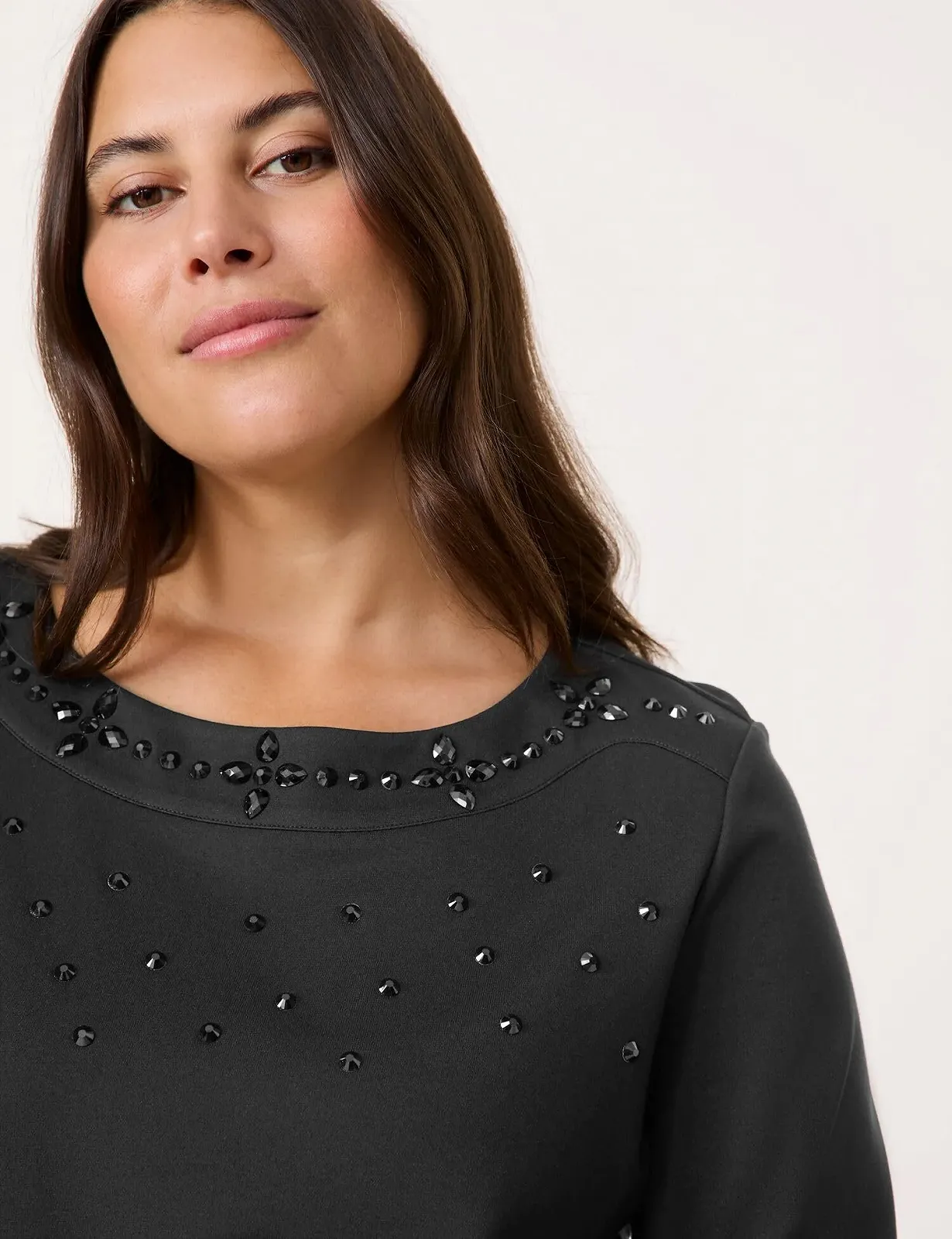 Женская Толстовка Samoon Однотонная с длинными рукавами и манжетами, украшенная бриллиантами, фото №5