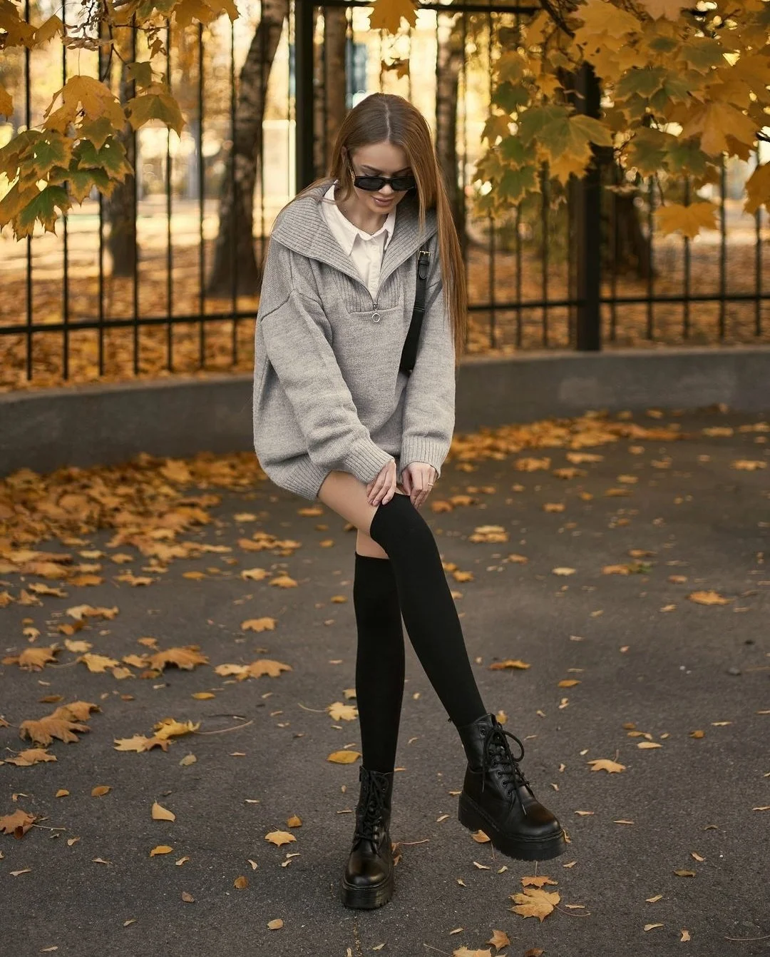 Чорні півсезонні чулки над коліном для дівчини, фото №2