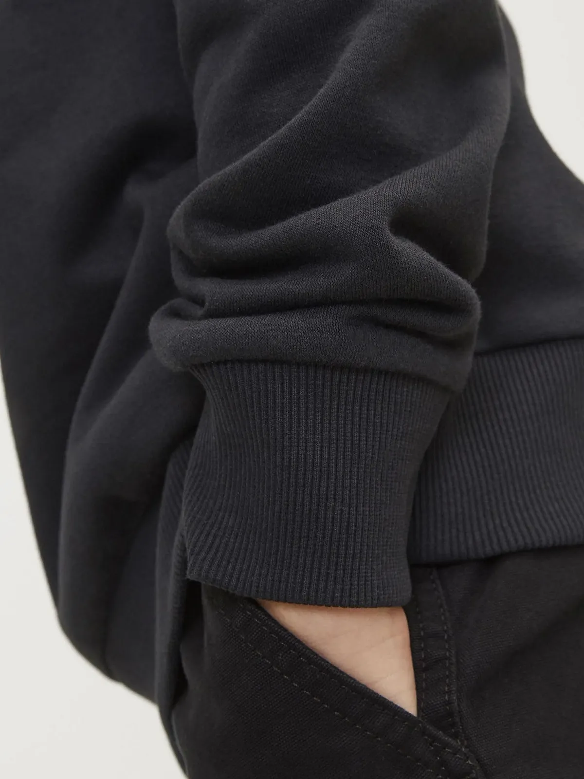 Толстовка JACK & JONES Logo Sweatshirt Mini, фото №2 Толстовка JACK & JONES Logo Sweatshirt Mini, фото №2