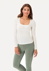 Купить Женская футболка лонгслив Les Lunes The Abby Longsleeve Oat Milk - XS - Фото 1 Женская футболка лонгслив Les Lunes The Abby Longsleeve Oat Milk - XS - Фото 1