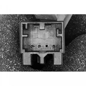 Камера заднего вида, парковочный ассистент VEMO V15-74-0050 Original VEMO Quality для VW VAG synthetic.ua - Фото 1