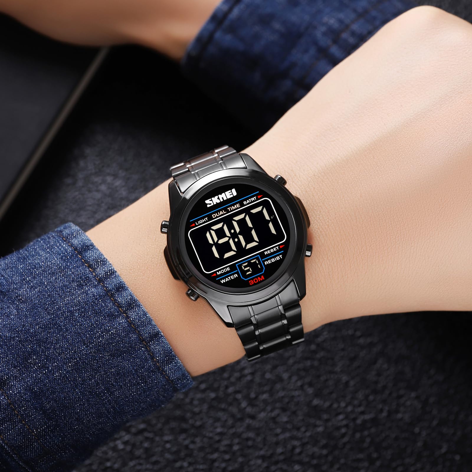 Цифровые часы Luxury Sporty Мужские Часы Military Stainless Steel LED Alarm Clock Digital Мужские Часы Водонепроницаемые с Секундомером Дата Двойное Время 12/24H Многофункциональные Черный Браслет, фото №3