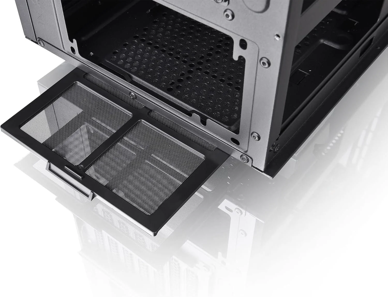 Корпус Thermaltake V350 TG ARGB Air (CA-1S3-00M1WN-03) / без БЖ / Чорний, фото №11 Корпус Thermaltake V350 TG ARGB Air (CA-1S3-00M1WN-03) / без БЖ / Чорний, фото №11