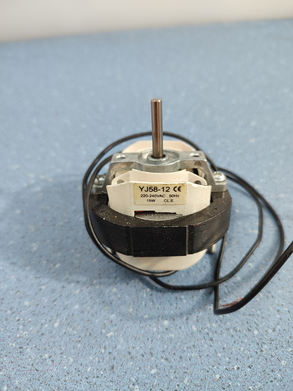 Мотор обдува для тепло вентилятора YJ58-12 220-240V 50Hz, фото №1 Мотор обдува для тепло вентилятора YJ58-12 220-240V 50Hz, фото №1