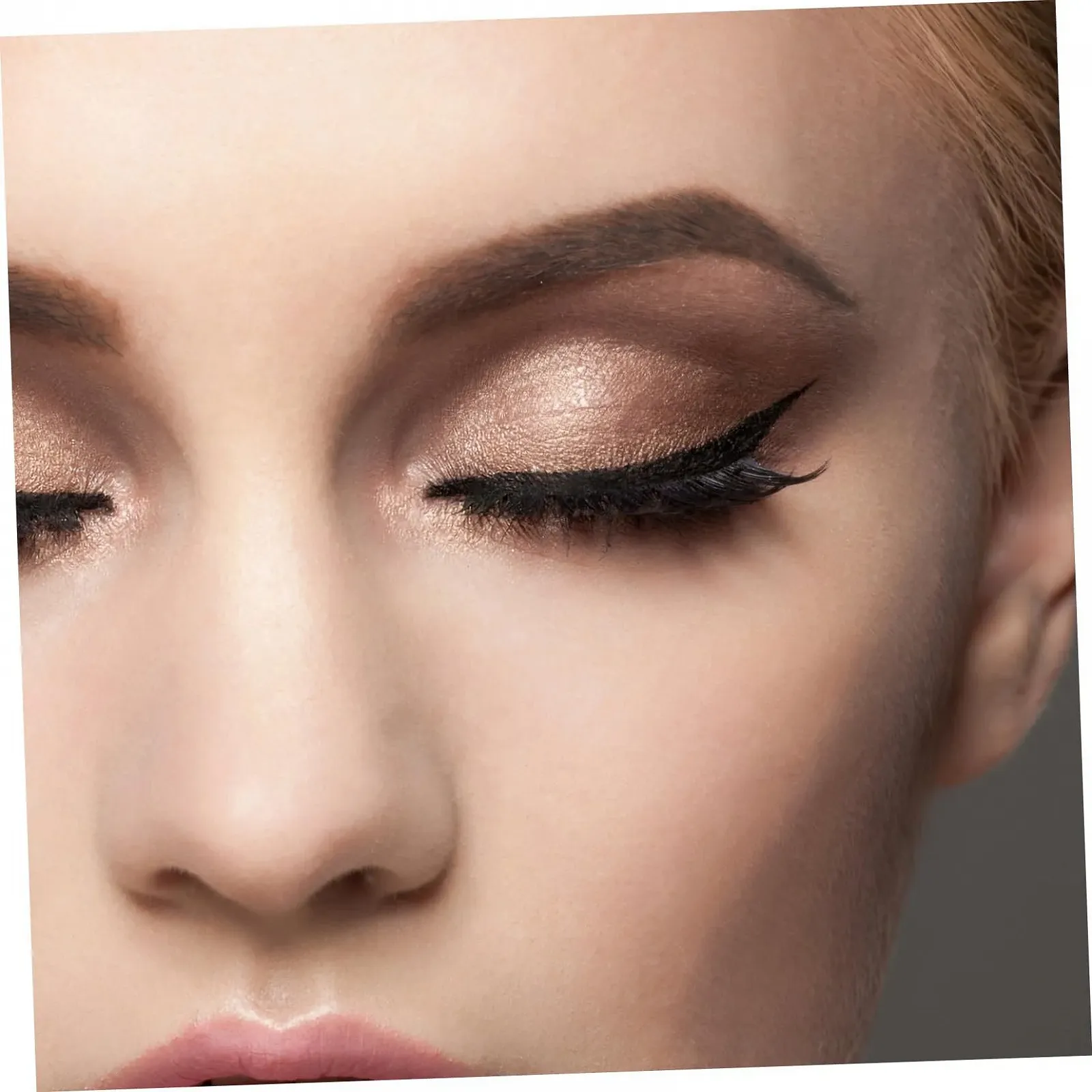 Рідка Підводка Angoily Чорний, фото №7 Рідка Підводка Angoily Чорний, фото №7