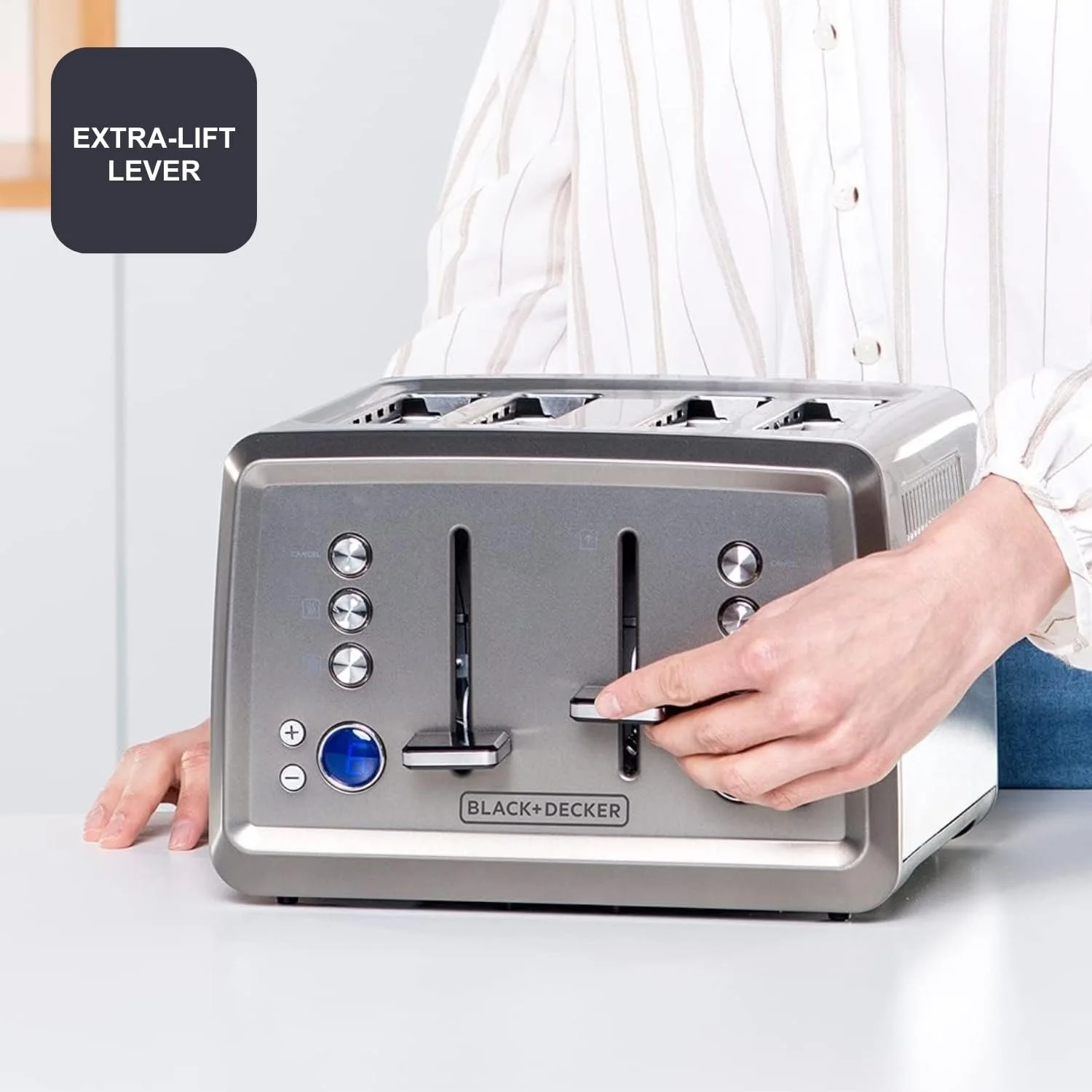 Тостер BLACK+DECKER BXTO1960E, 1960 Вт, цифрове налаштування підсмажування, 6 рівнів, 4 відділення, функції: стоп, розігрів та розморожування, автоматична система центрування, підігрівач хліба, фото №6 Тостер BLACK+DECKER BXTO1960E, 1960 Вт, цифрове налаштування підсмажування, 6 рівнів, 4 відділення, функції: стоп, розігрів та розморожування, автоматична система центрування, підігрівач хліба, фото №6