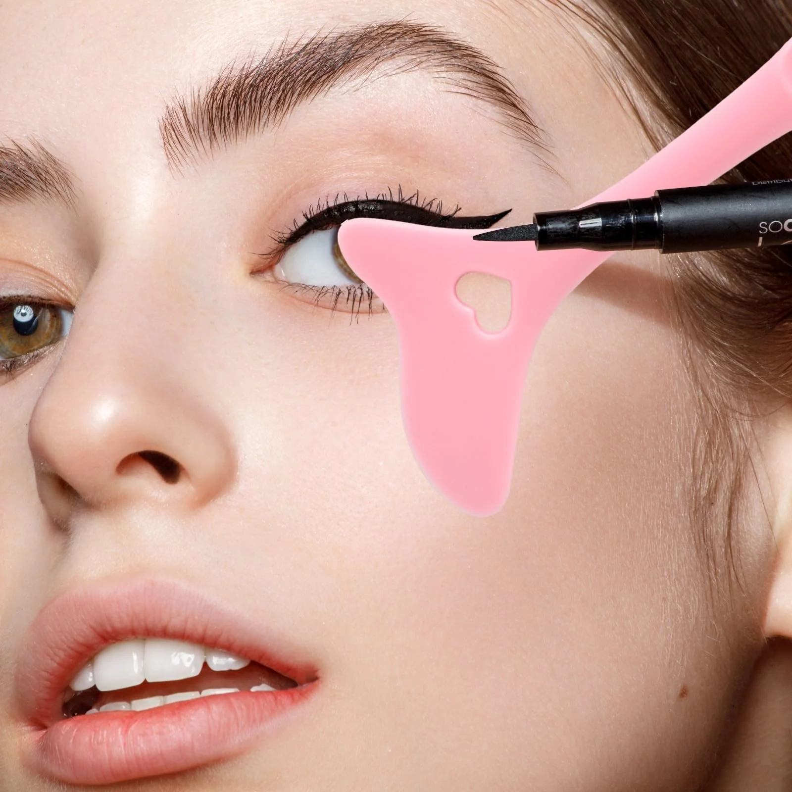 Набор из 2 силиконовых трафаретов для подводки для глаз многоразовые, фото №7 Набор из 2 силиконовых трафаретов для подводки для глаз многоразовые, фото №7