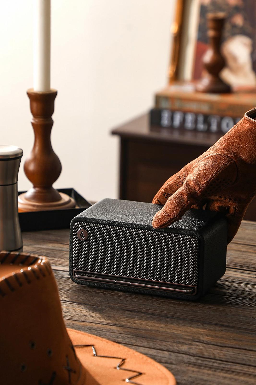 Колонка Edifier MP230 Ретро Портативная Bluetooth Беспроводная AUX Micro SD Card Воспроизведение, фото №4 Колонка Edifier MP230 Ретро Портативная Bluetooth Беспроводная AUX Micro SD Card Воспроизведение, фото №4