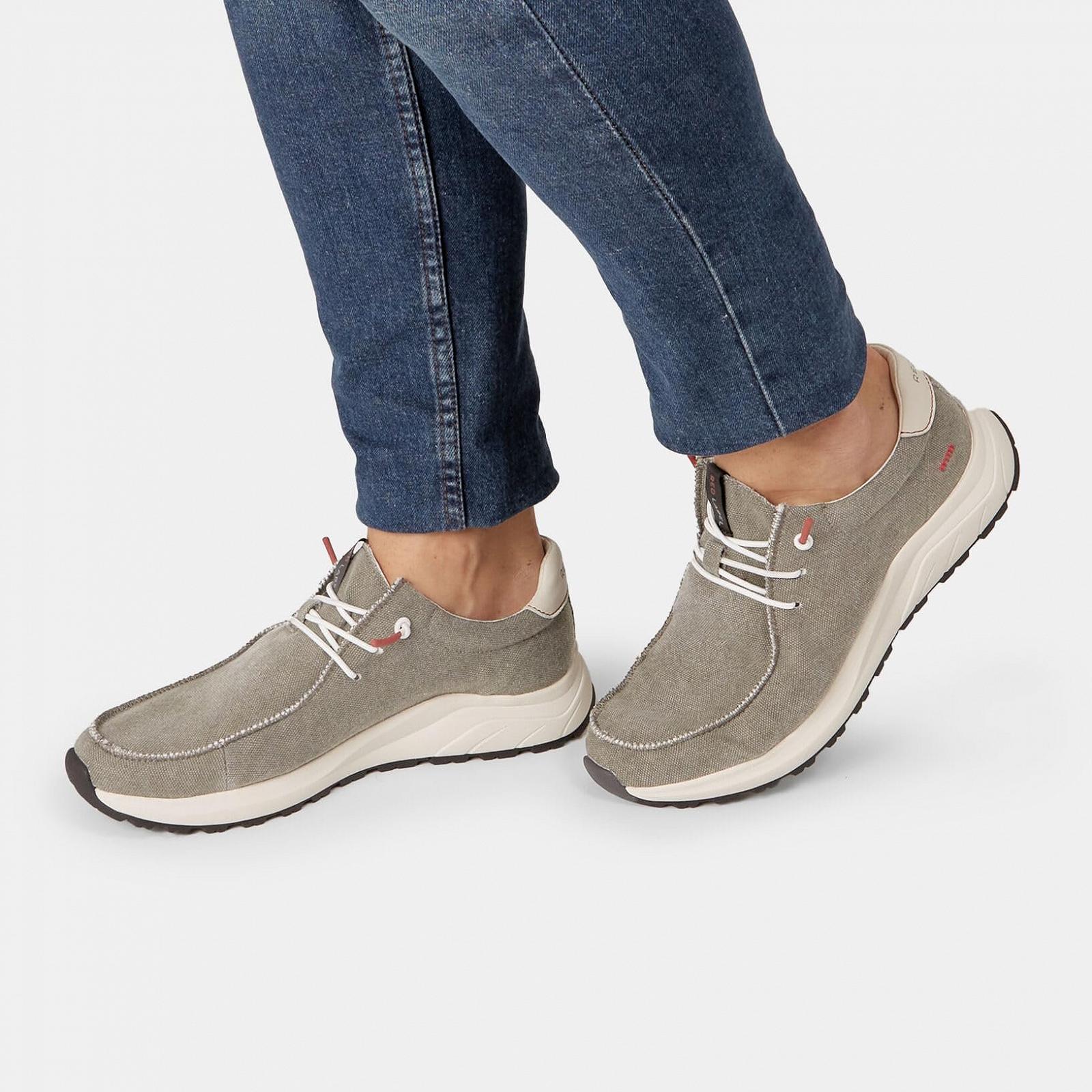 Кроссовки мужские Bata Red Label на шнуровке, фото №9 Кроссовки мужские Bata Red Label на шнуровке, фото №9