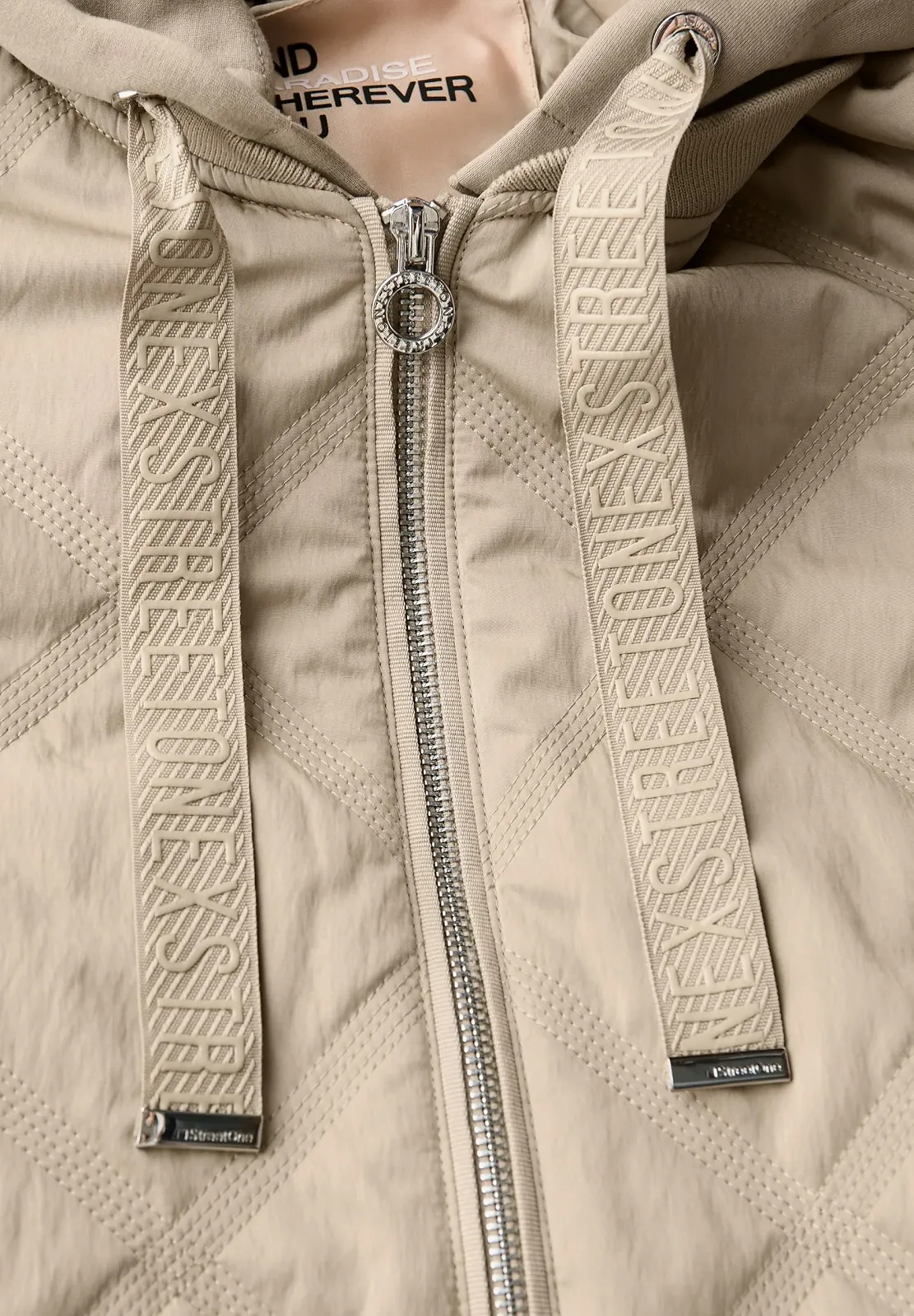 Женское стеганое пальто с капюшоном, фото №4