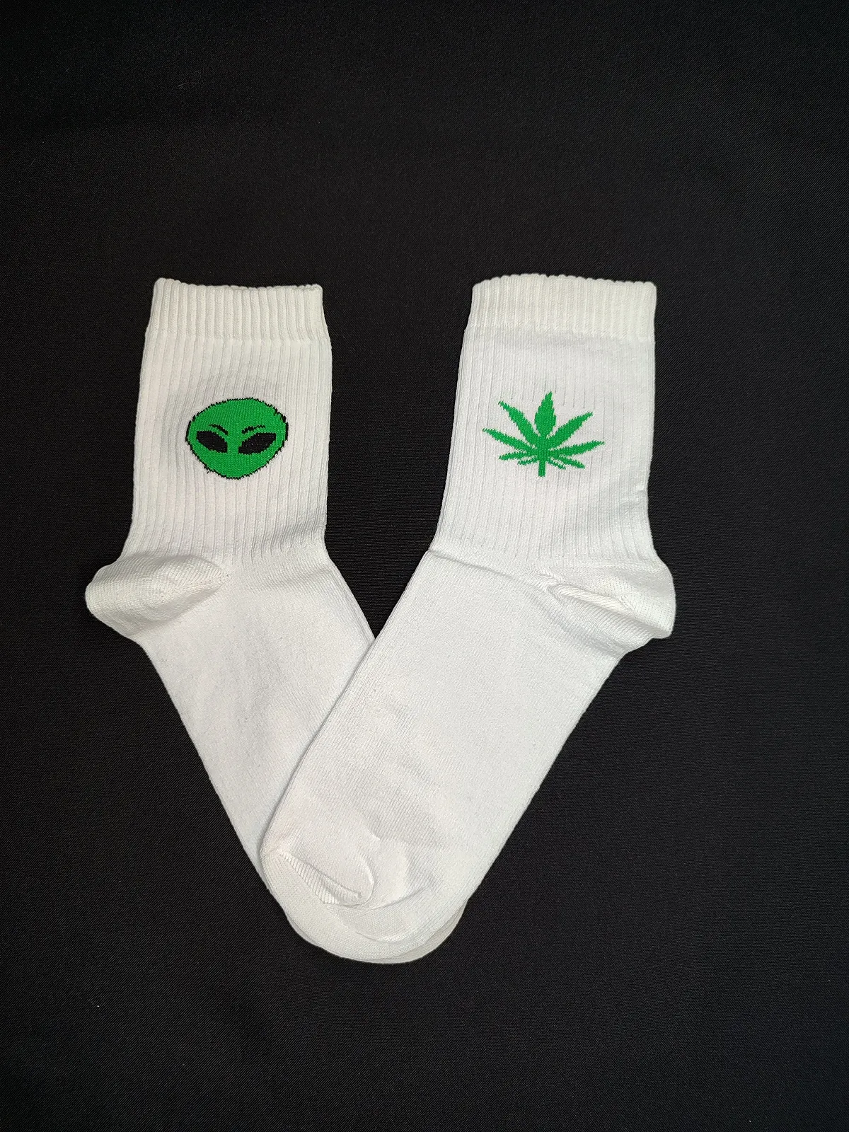 Чоловічі молодіжні шкарпетки високі демісезонні білі 39 - 44 розмір, фото №1