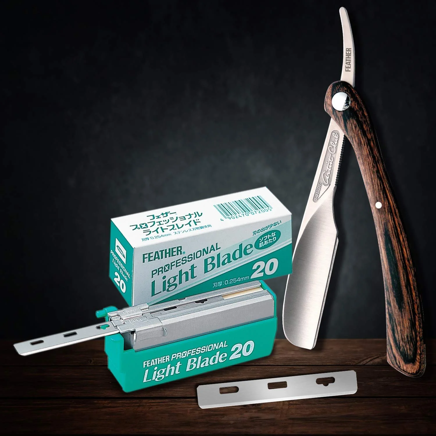 Лезвия для бритья Feather Artist Club Light, фото №4 Лезвия для бритья Feather Artist Club Light, фото №4