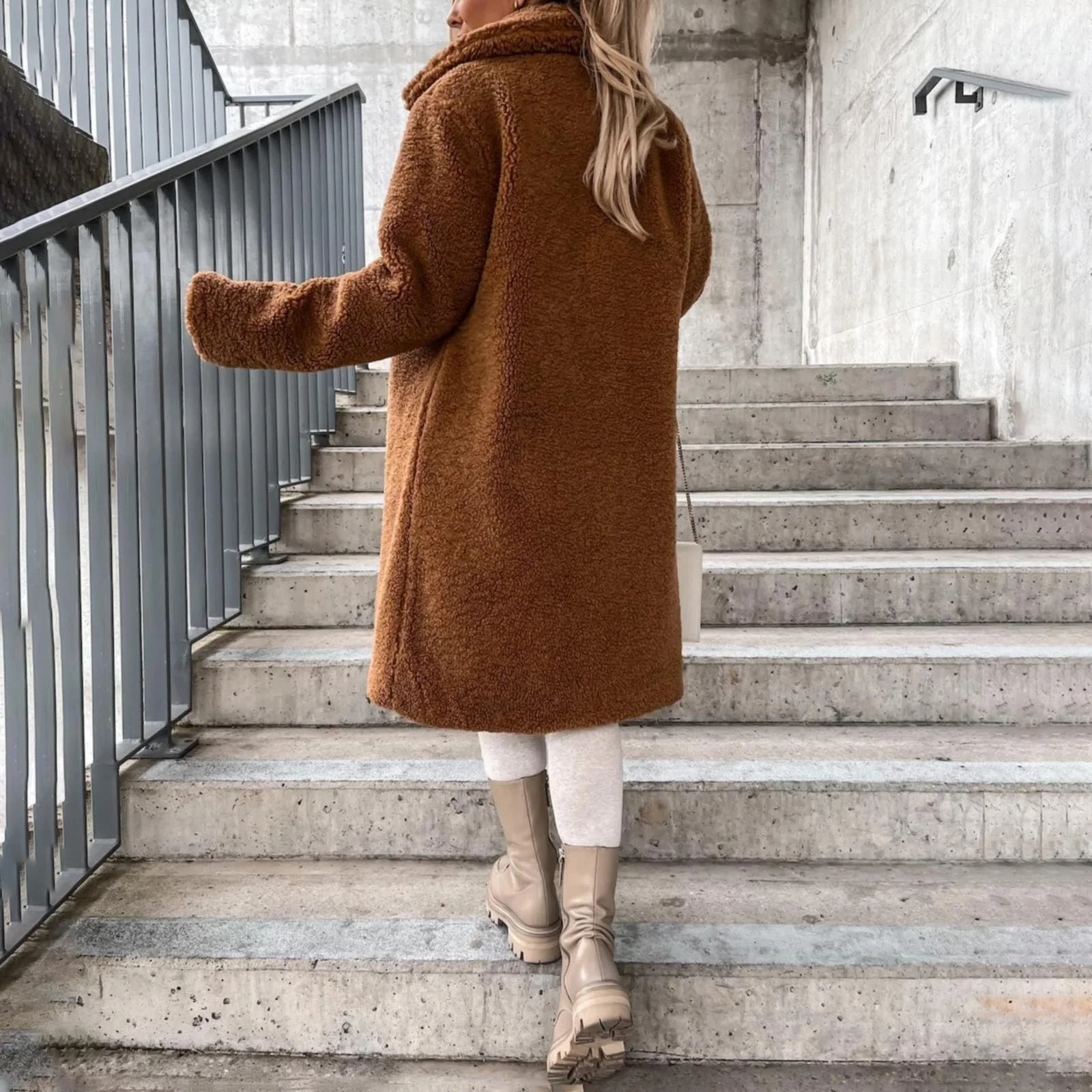 Софтшелл Пальто Женское Yowablo Короткое, фото №4 Софтшелл Пальто Женское Yowablo Короткое, фото №4