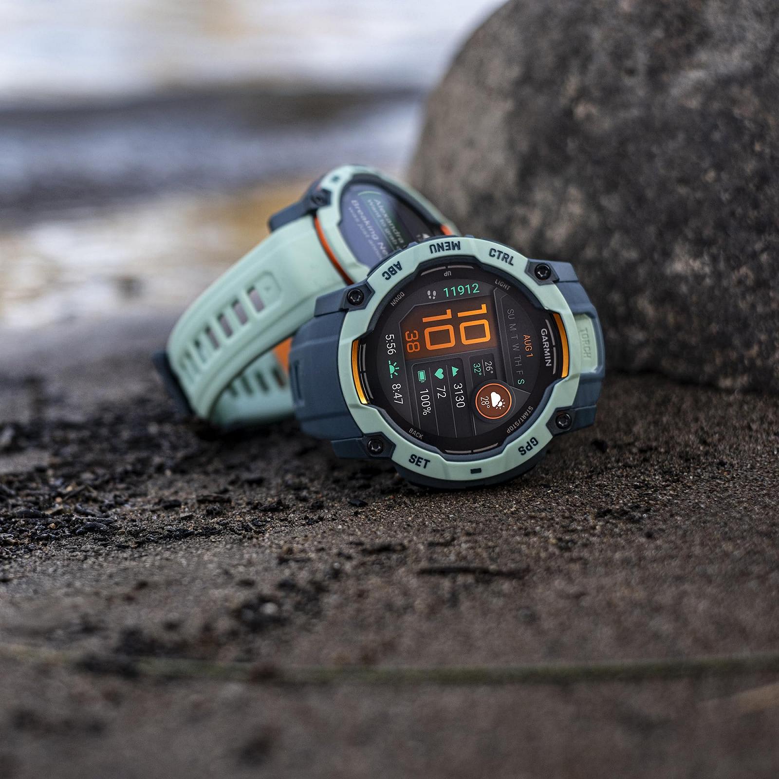 Смарт-часы Мультиспортивные Garmin Instinct 3 45 мм AMOLED GPS, дисплей 1.2 дюйма AMOLED, до 18 дней работы от батареи, 80+ спортивных приложений, тренер по здоровью, мультиспутниковый прием, светодиодный фонарик, уведомления, фото №2