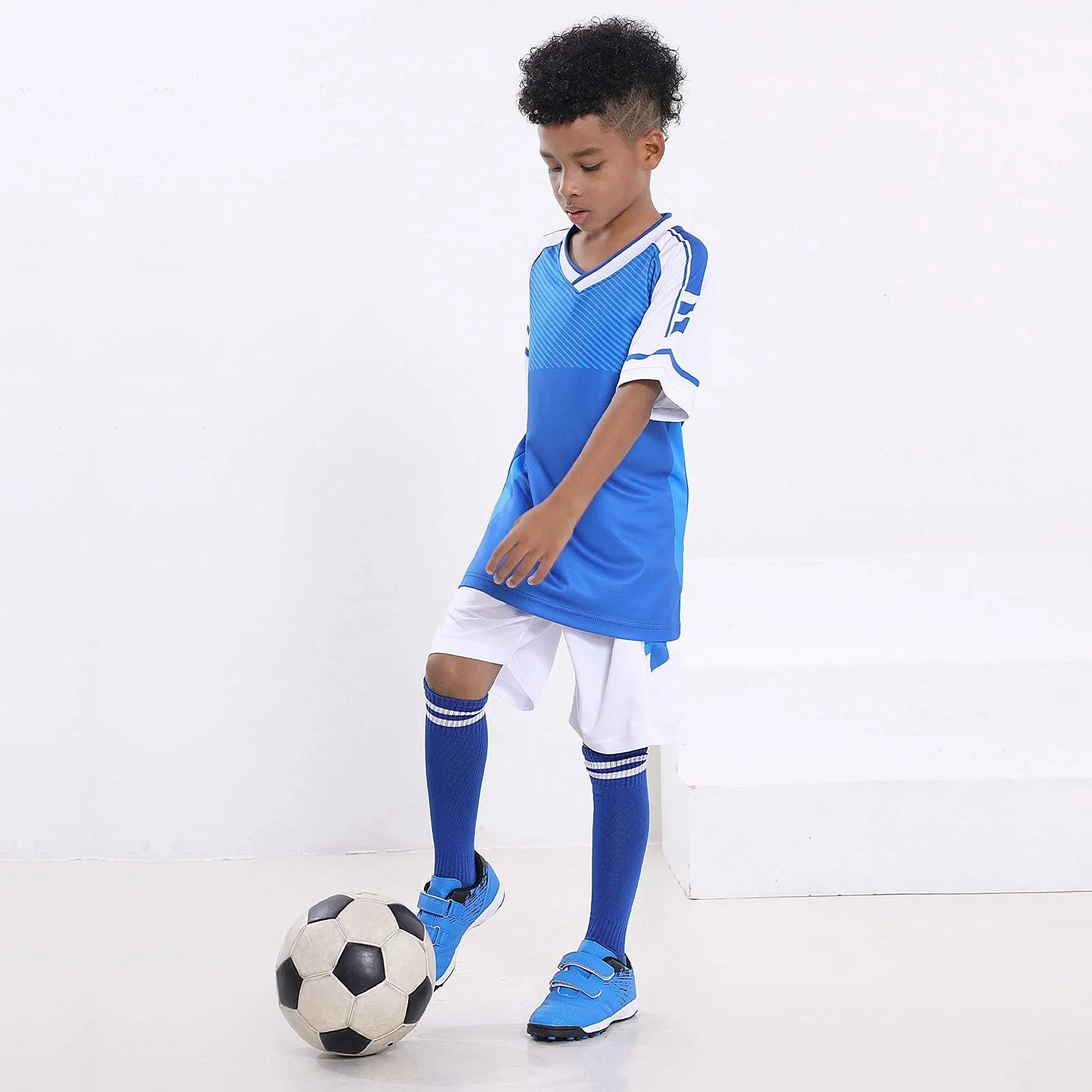 Футбольні бутси Jabasic Дитячі для гри у футбол на вулиці та в приміщенні, для тренувань на штучному газоні, фото №2