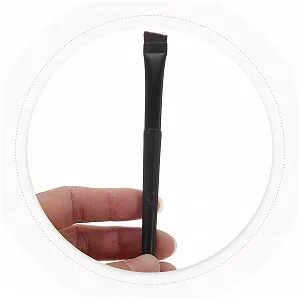 Кисти для подводки FRCOLOR 12 шт. Скошенная цена на synthetic.ua - Фото 1 Кисти для подводки FRCOLOR 12 шт. Скошенная synthetic.ua - Фото 1