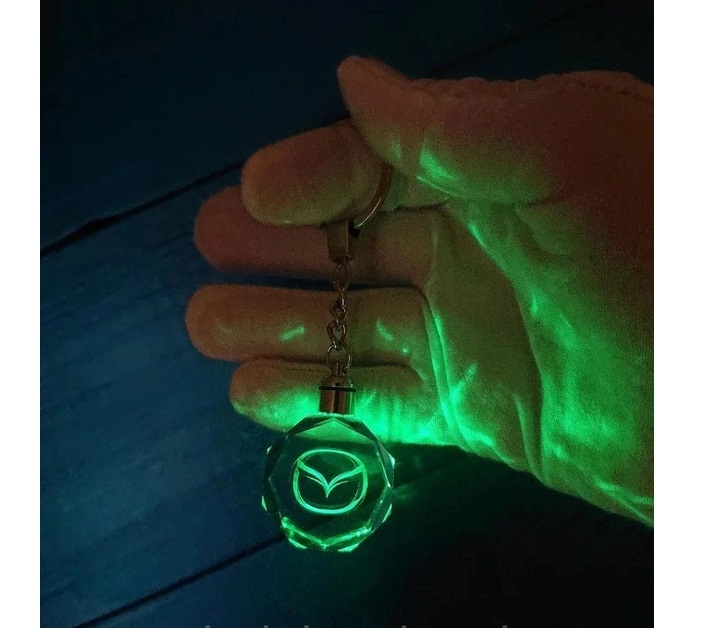 Брелок автомобильный на ключи GF с логотипом Mazda подсветкой 2323244, фото №2