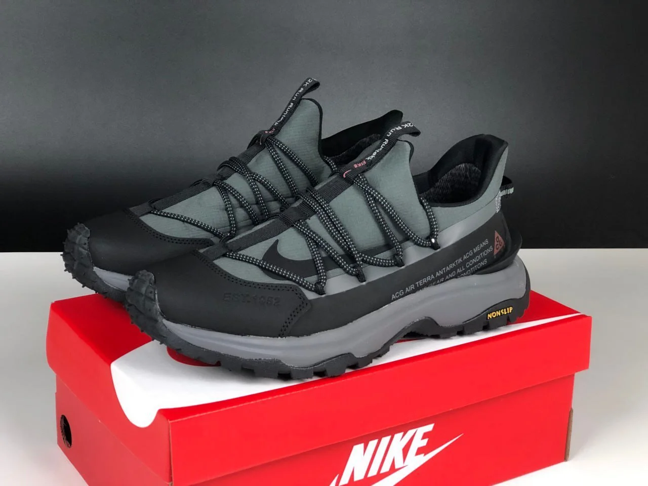 Чоловічі кросівки Nike ACG Air Terra Antarktik сірі з чорним термо осінь зима, фото №1